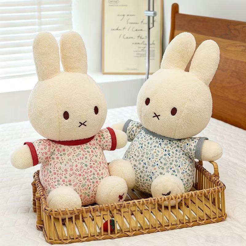 ตุ๊กตากระต่ายมิฟฟี่ลายดอกไม้ ข - Good Floral & Wedding Decor Supply Photos บทวิจารณ์และราคา